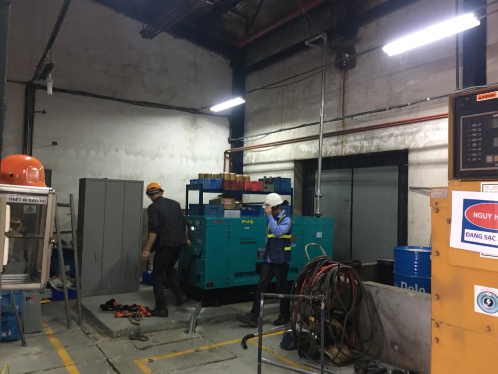 Cung cấp dầu cho máy phát điện MITSUBISHI của CÔNG TY CỔ PHẦN MÁY VÀ THIẾT BỊ PHỤ TÙNG CÔNG NGHIỆP P.M.G